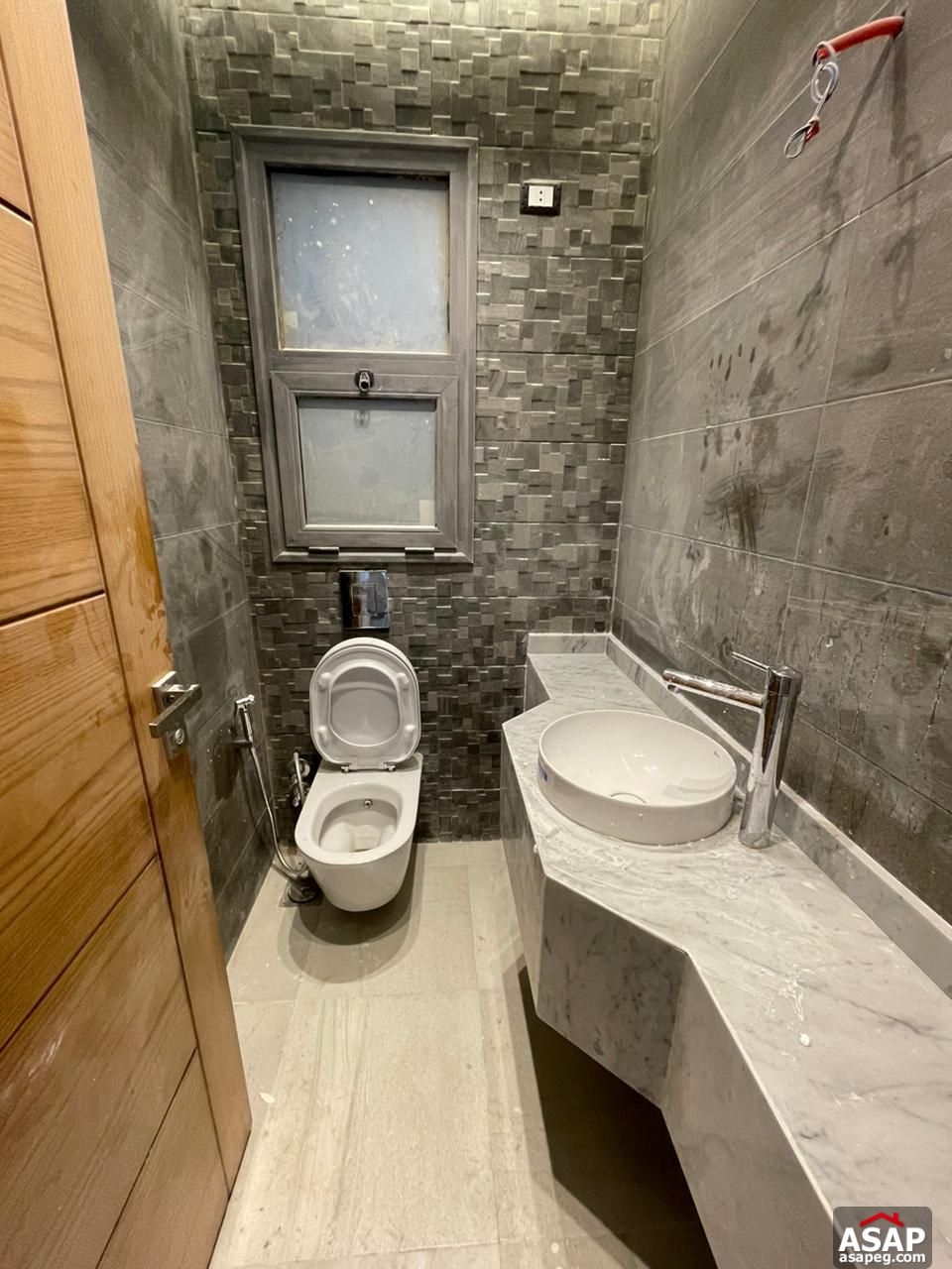 Ground Floor for Rent in Eastown