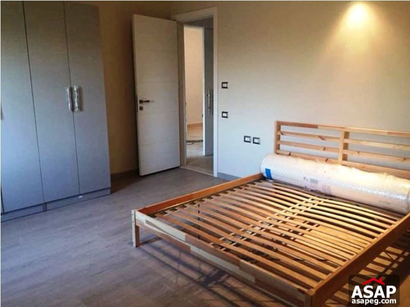 Furnished Studio for Rent in Village Gate Furnished Studio for Rent in Village Gate