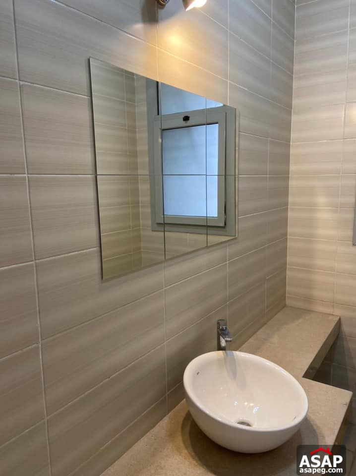 Apartment for Rent in Village Gate Compound Apartment for Rent in Village Gate Compound