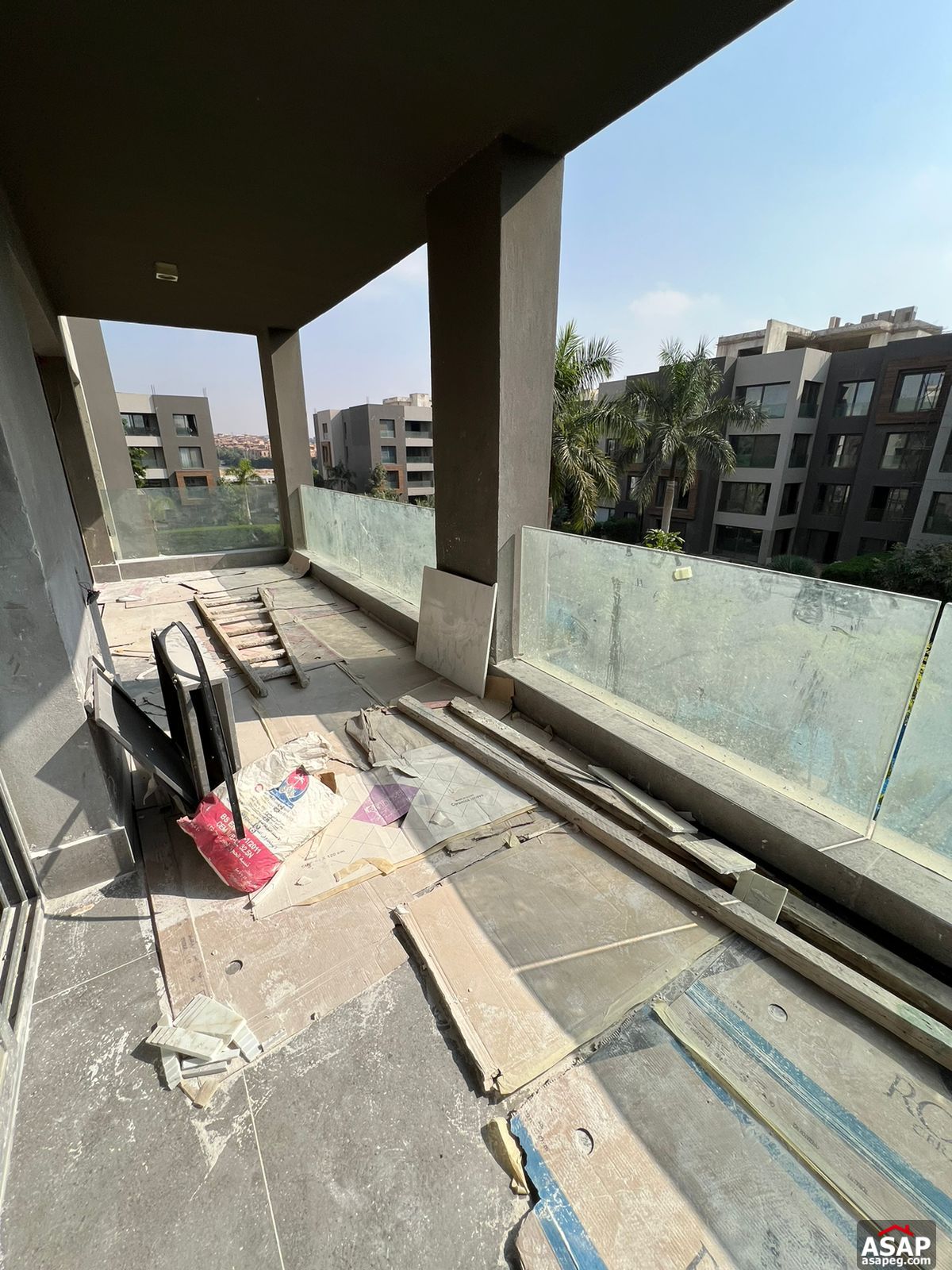 Apartment for Rent in Silver Palm Compound Apartment for Rent in Silver Palm Compound