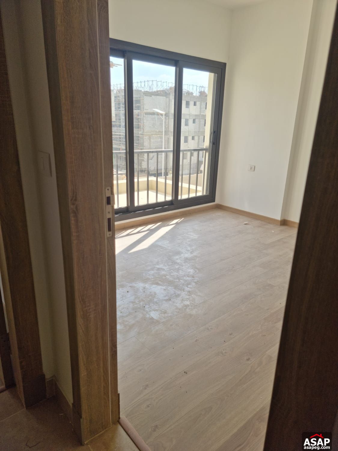 Apartment for Rent in Fifth Square Apartment for Rent in Fifth Square