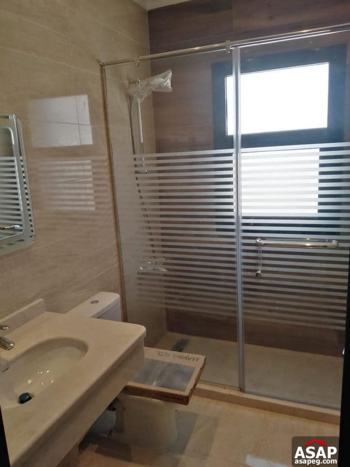 Apartment for Rent in Courtyard Compound Apartment for Rent in Courtyard Compound