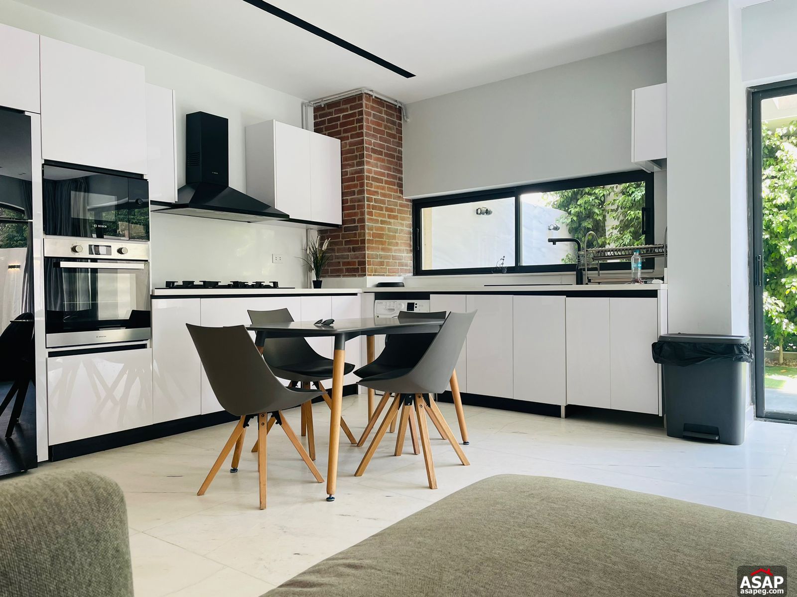 Ground Floor for Rent in Lake View Residence Ground Floor for Rent in Lake View Residence