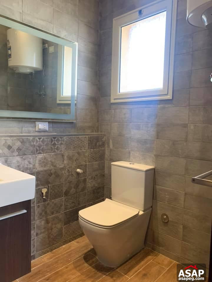 Twin House for Rent in Greens Compound