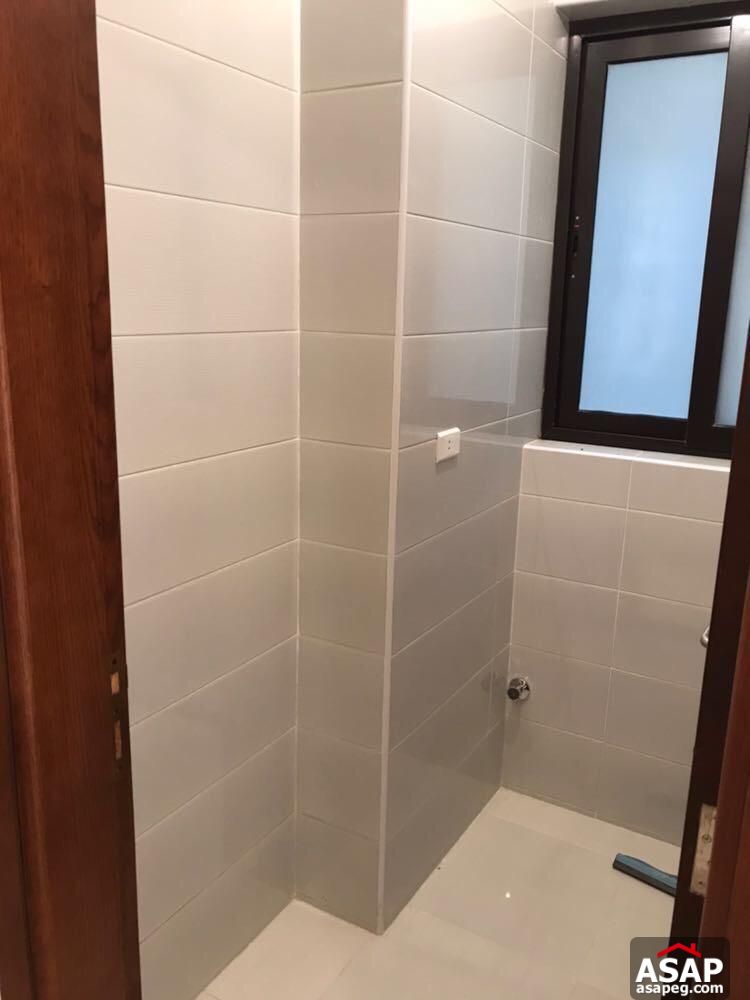 Apartment in Eastown Sodic