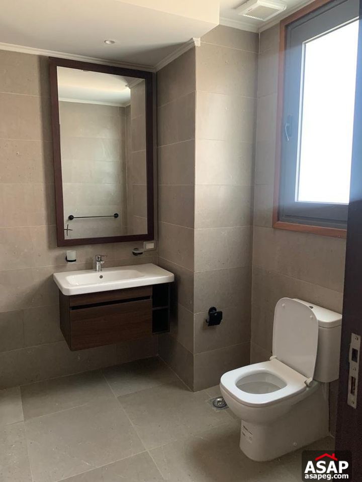 Ultra Modern Apartment for Rent in The WaterWay Ultra Modern Apartment for Rent in The WaterWay