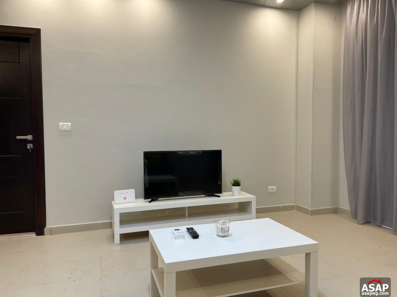 Furnished Studio for Rent in Hyde Park Furnished Studio for Rent in Hyde Park