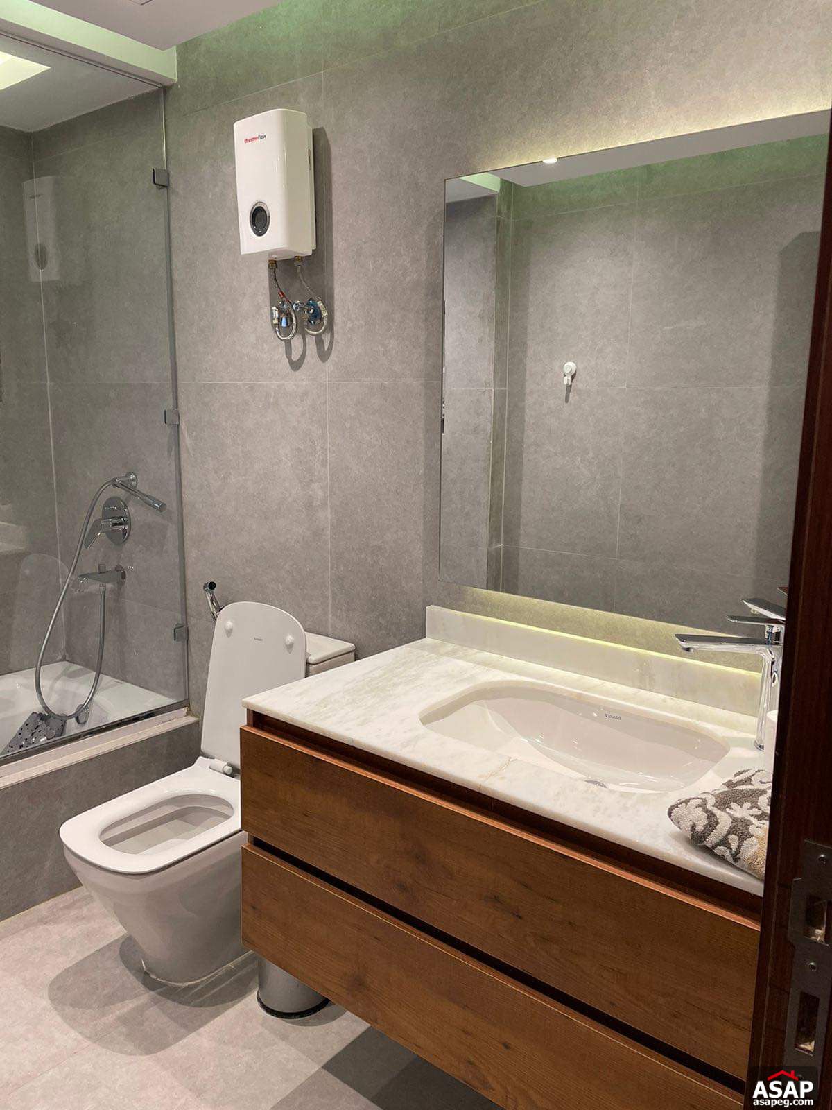 Amazing Apartment for Sale in Lake View Residence