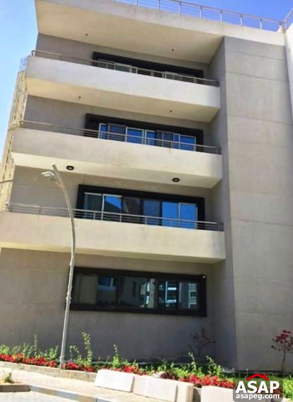 Apartment for Sale in La Mirada - New Cairo