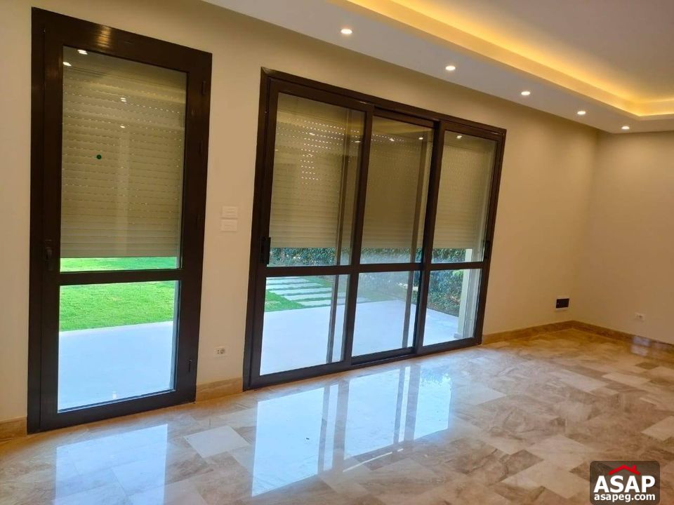 Ground Floor 263m for Rent in Eastown Compound