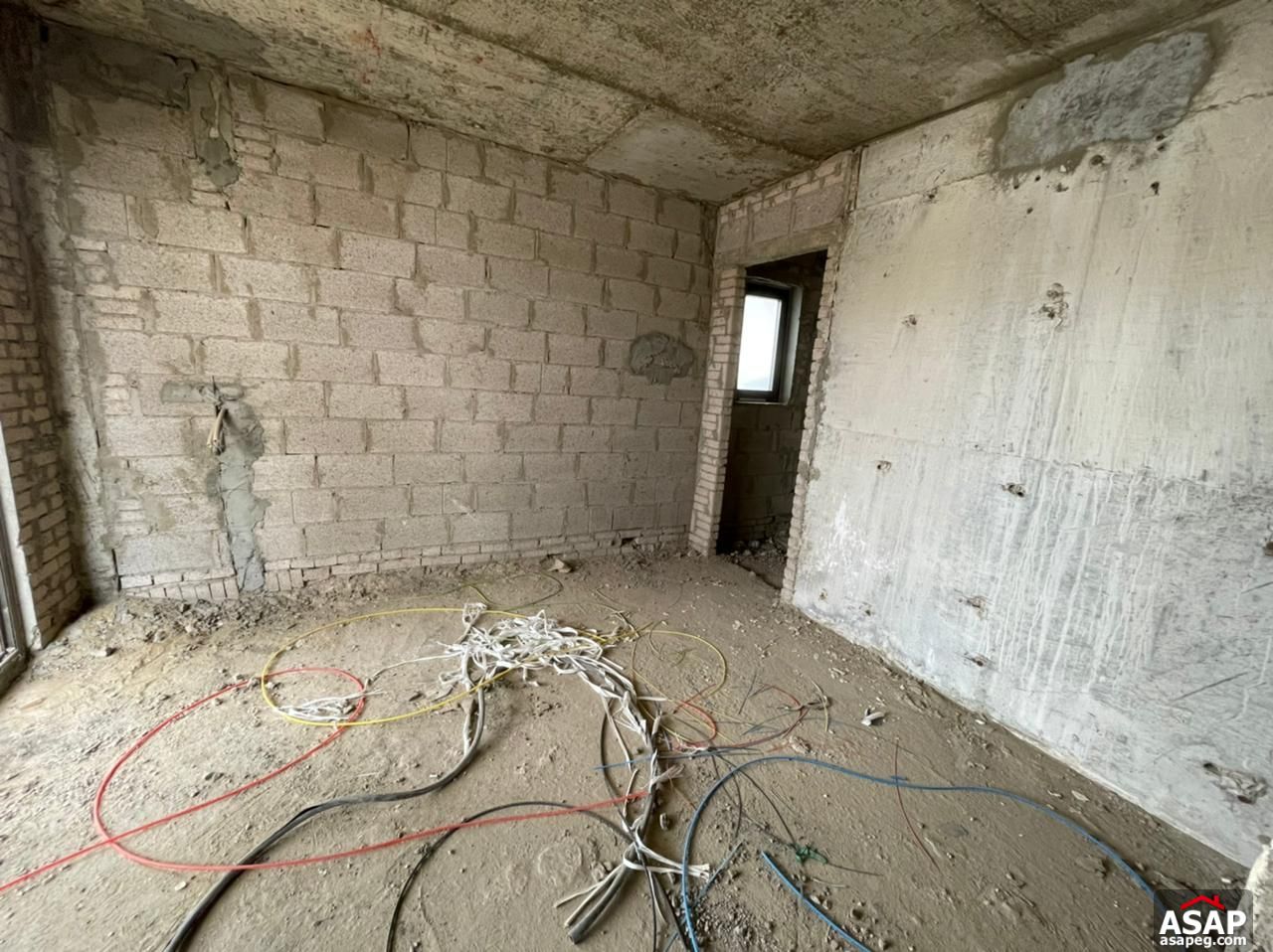 Penthouse with Lake View e for Sale in Lake View Residence Penthouse with Lake View e for Sale in Lake View Residence