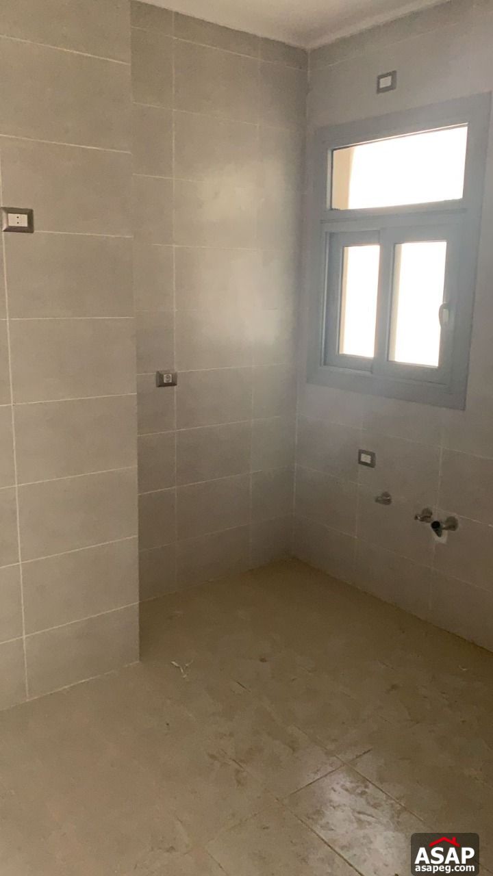 Apartment for Rent in Village Gate Apartment for Rent in Village Gate