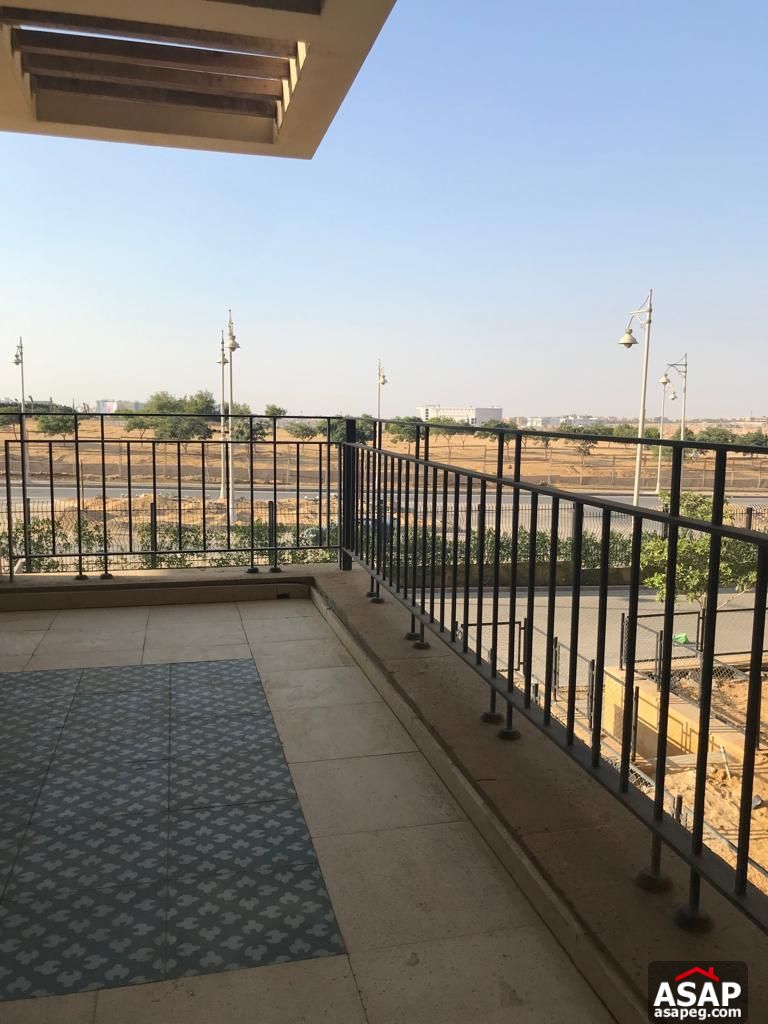 Nice Duplex with Garden for Rent in Eastown