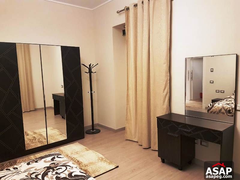 Studio with Garden in Village Gate Studio with Garden in Village Gate