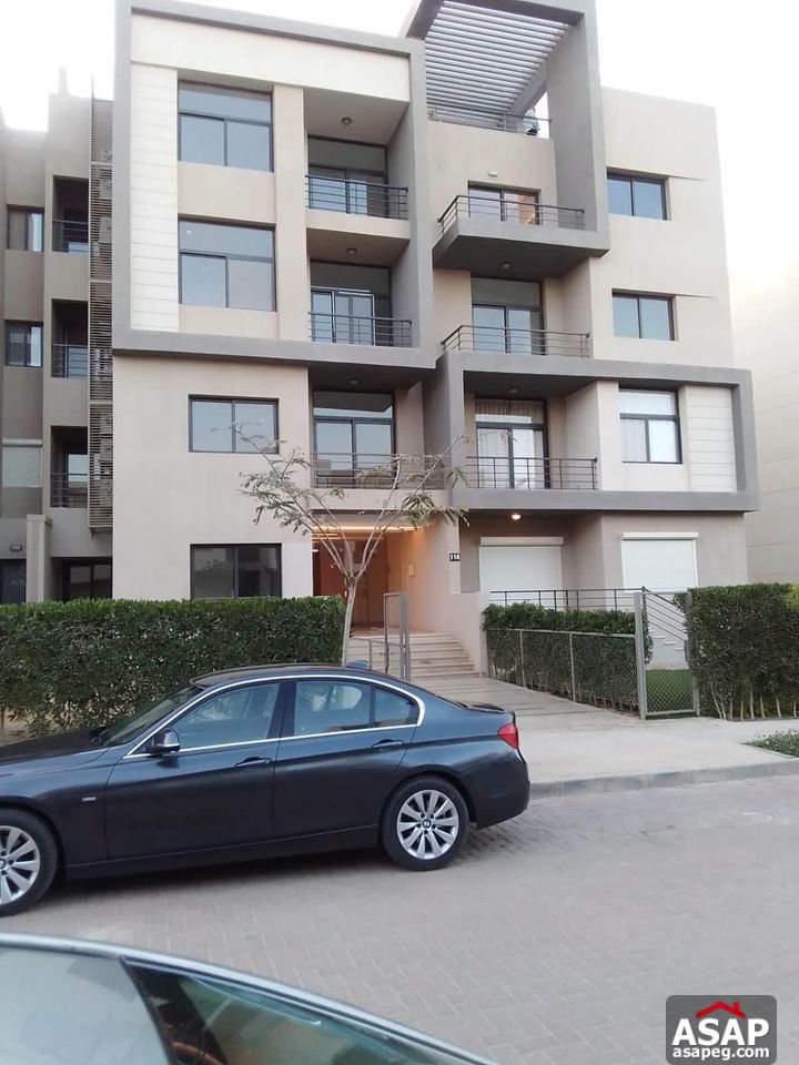 Penthouse for Rent in Fifth Square Penthouse for Rent in Fifth Square