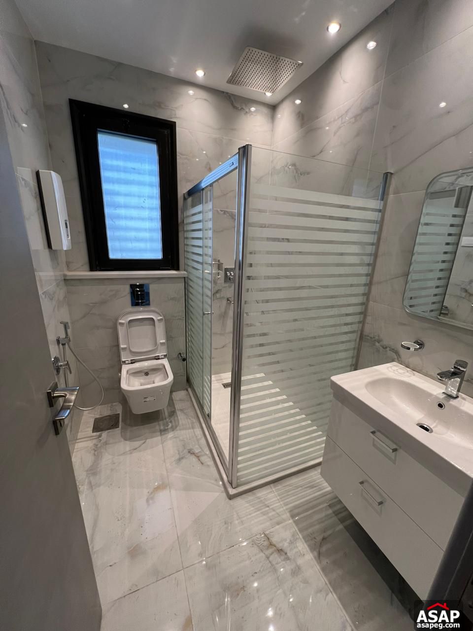 Semi Furnished Apartment for Rent in Lake View Residence Semi Furnished Apartment for Rent in Lake View Residence