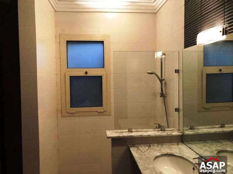 Apartment for Rent in West Golf Apartment for Rent in West Golf