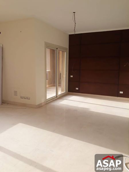 Apartment for Rent in the Village - New Cairo Apartment for Rent in the Village - New Cairo