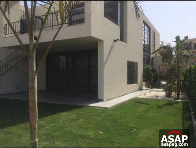 Twin House with Garden for Rent in Allegria