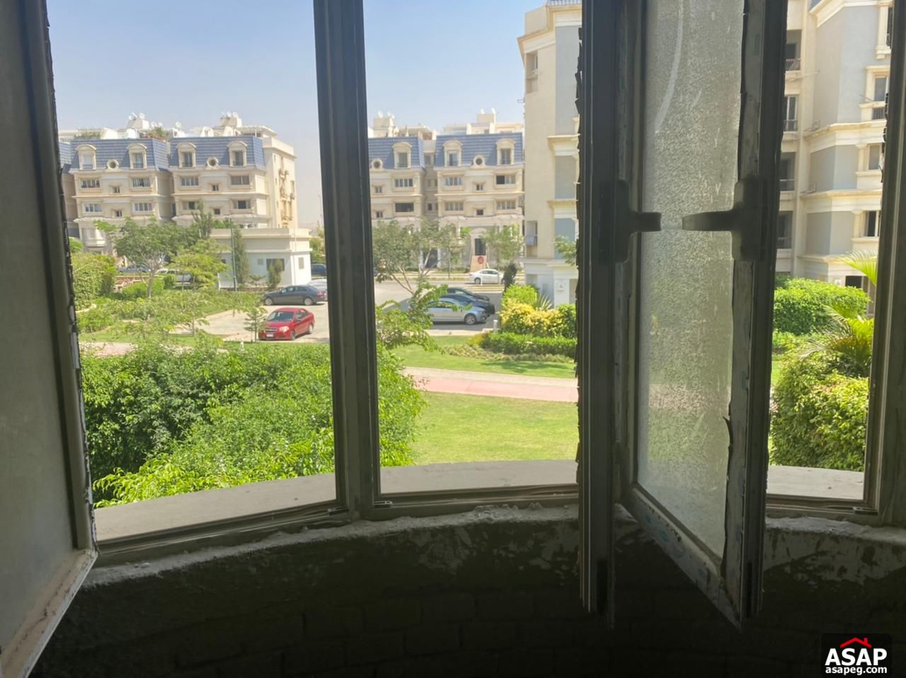 I Villa with Garden for Sale in Mountain View Hyde Park I Villa with Garden for Sale in Mountain View Hyde Park