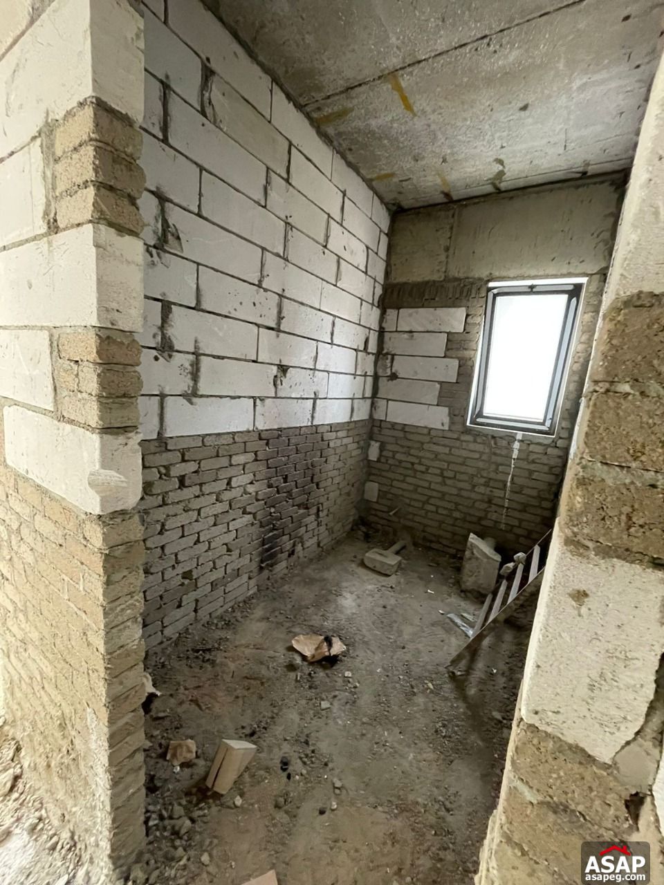 Apartment for Sale in Lake View Residence