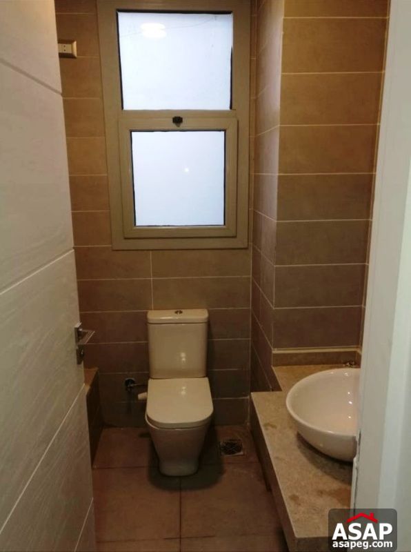 Modern Studio for Rent in Village Gate Modern Studio for Rent in Village Gate