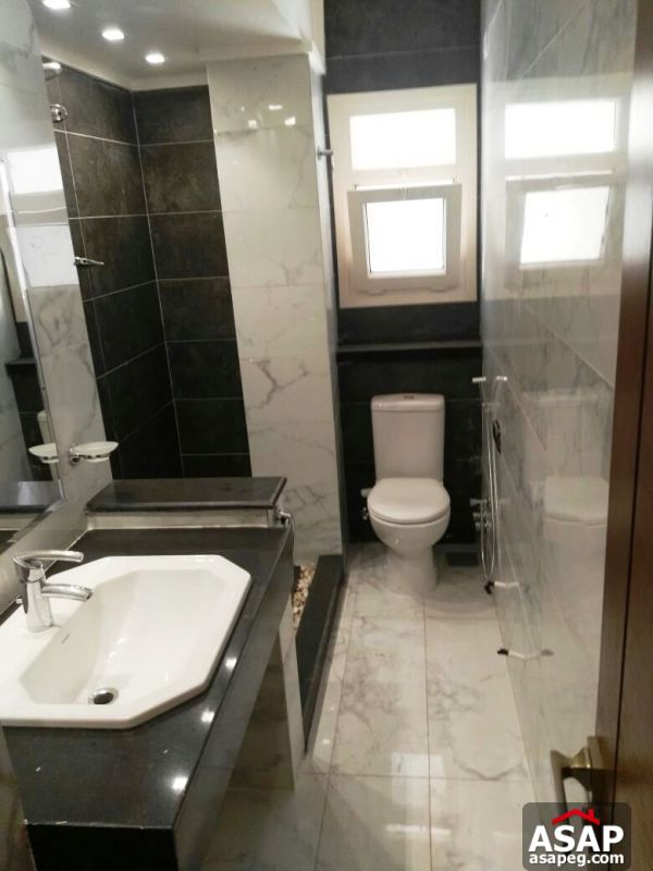 Apartment with Balcony for Rent in New Cairo