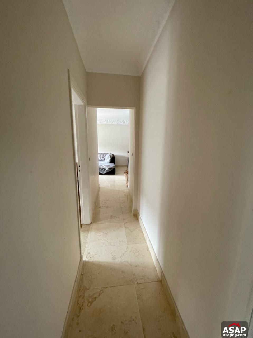 Furnished Apartment for Rent in Eastown Furnished Apartment for Rent in Eastown