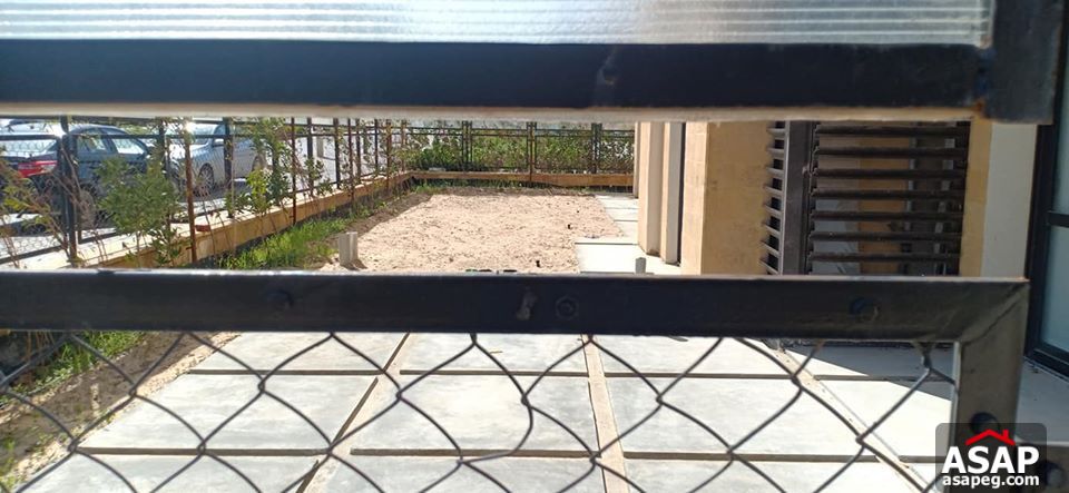 Ground floor for rent in New Cairo compounds - Eastown