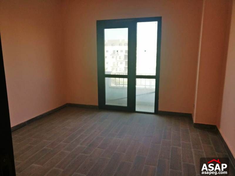 Apartment for Rent with Park View in Eastown Apartment for Rent with Park View in Eastown