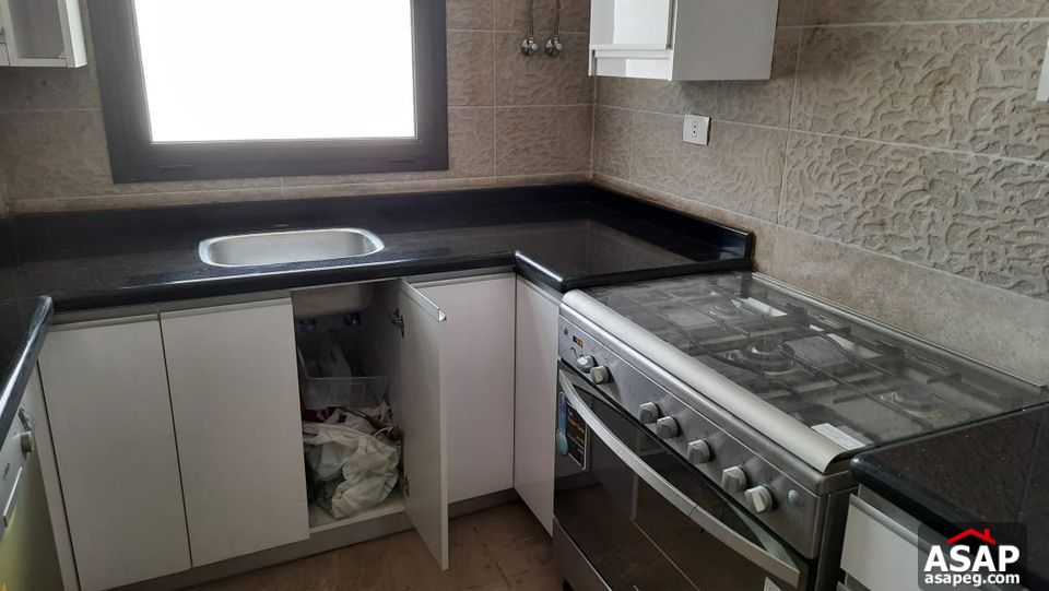 Penthouse for Rent in Fifth Square , Marasem