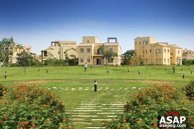 Villa stand alone in Madinaty for sale