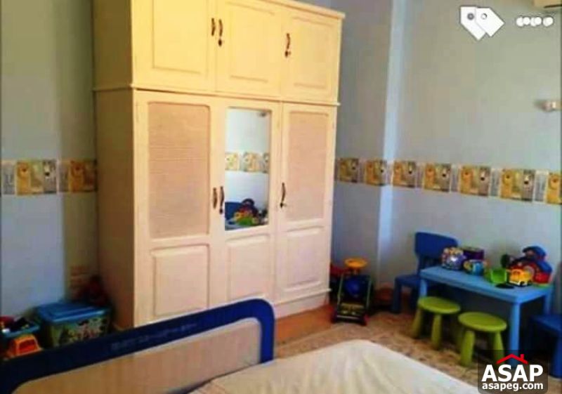 Ultra Modern Apartment in Beverly Hills