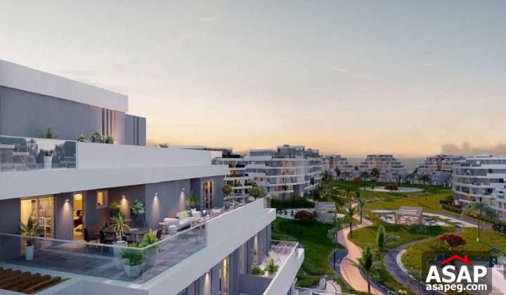 Apartment with Club View for Sale in Sky Condos