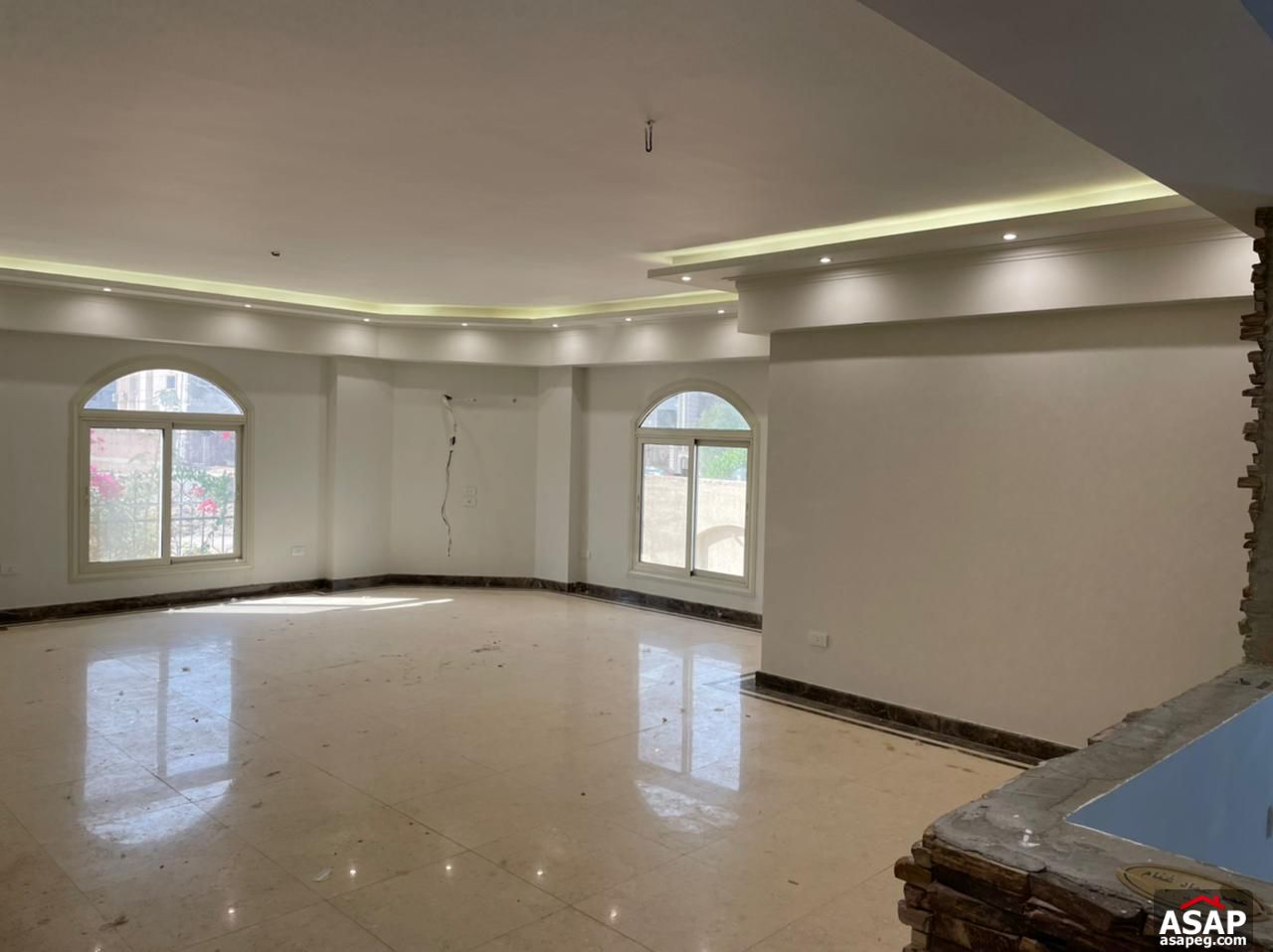 Finished Duplex for Sale in West Golf Finished Duplex for Sale in West Golf