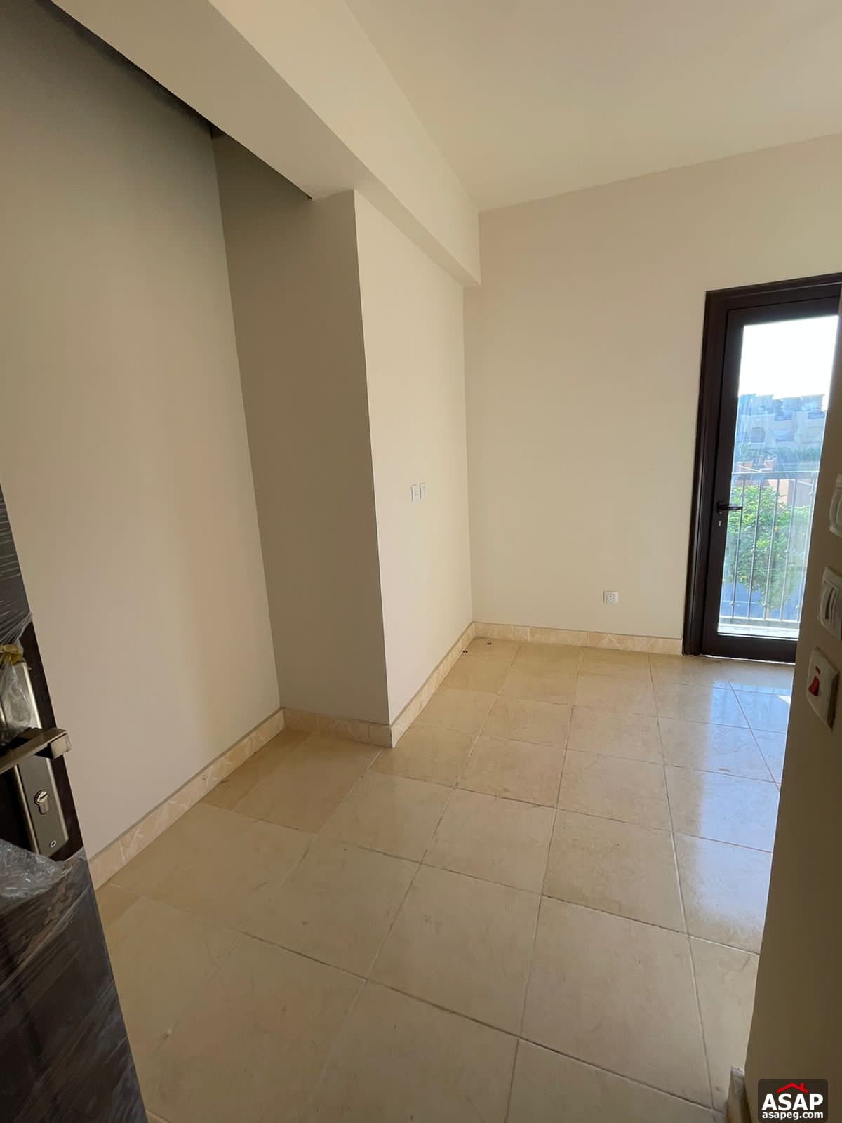 Twin House for Rent in Mivida Compound