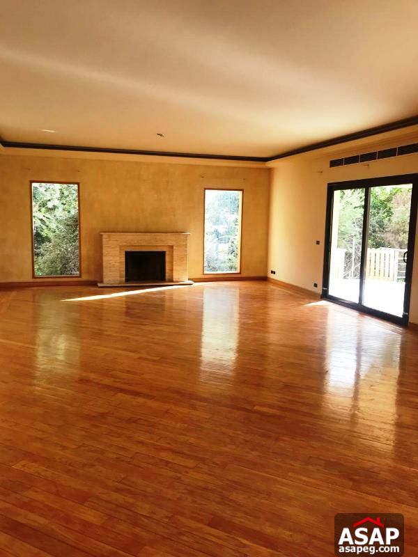 Villa with Pool for Rent in Arabella Villa with Pool for Rent in Arabella