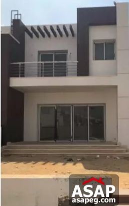 Finished Town House for Sale in Hyde Park Compound Finished Town House for Sale in Hyde Park Compound