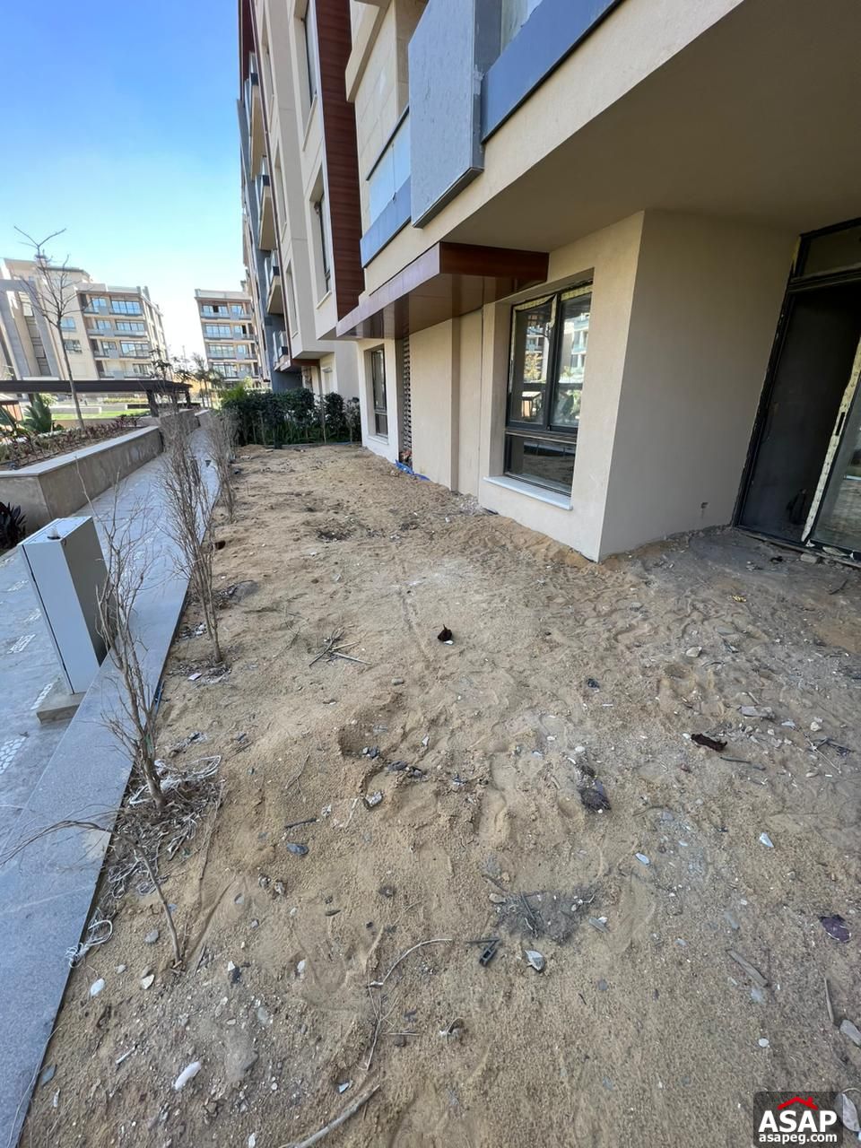 Ground Floor for Sale in Azad Compound