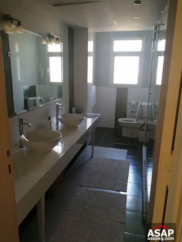 Villa for Rent in City View Villa for Rent in City View