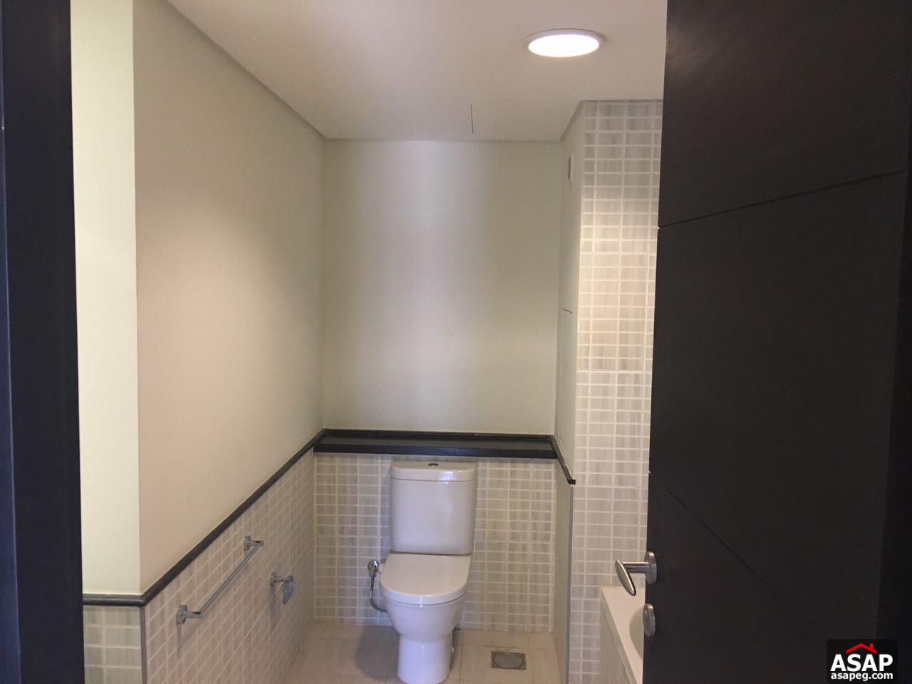 Duplex with Garden for Rent in Uptown Cairo