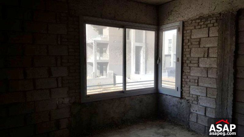 Stand Alone with Penthouse for Sale in Village Gardens Katameya Stand Alone with Penthouse for Sale in Village Gardens Katameya