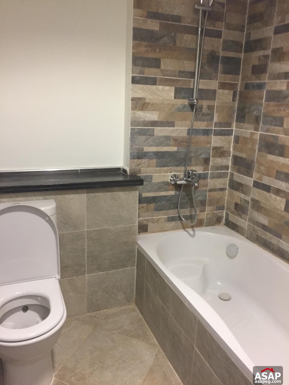 Duplex with Garden for Rent in Uptown Cairo