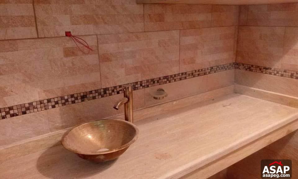 Duplex with Garden for Rent in Village Avenue Duplex with Garden for Rent in Village Avenue