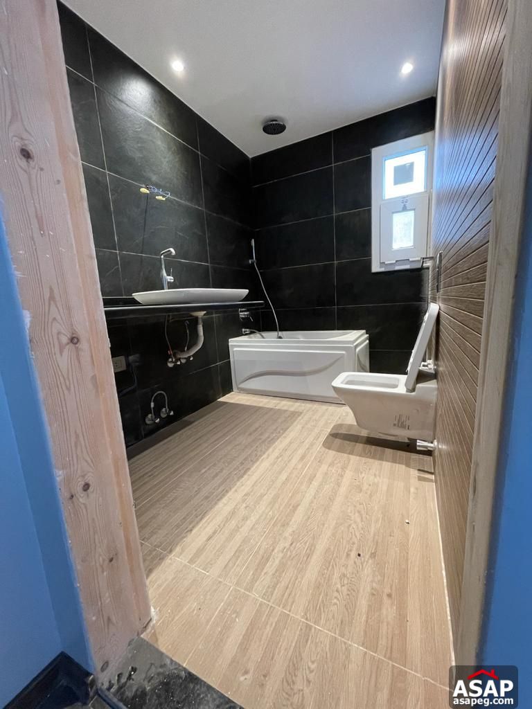 Finished Apartment for Sale in Hyde Park Finished Apartment for Sale in Hyde Park