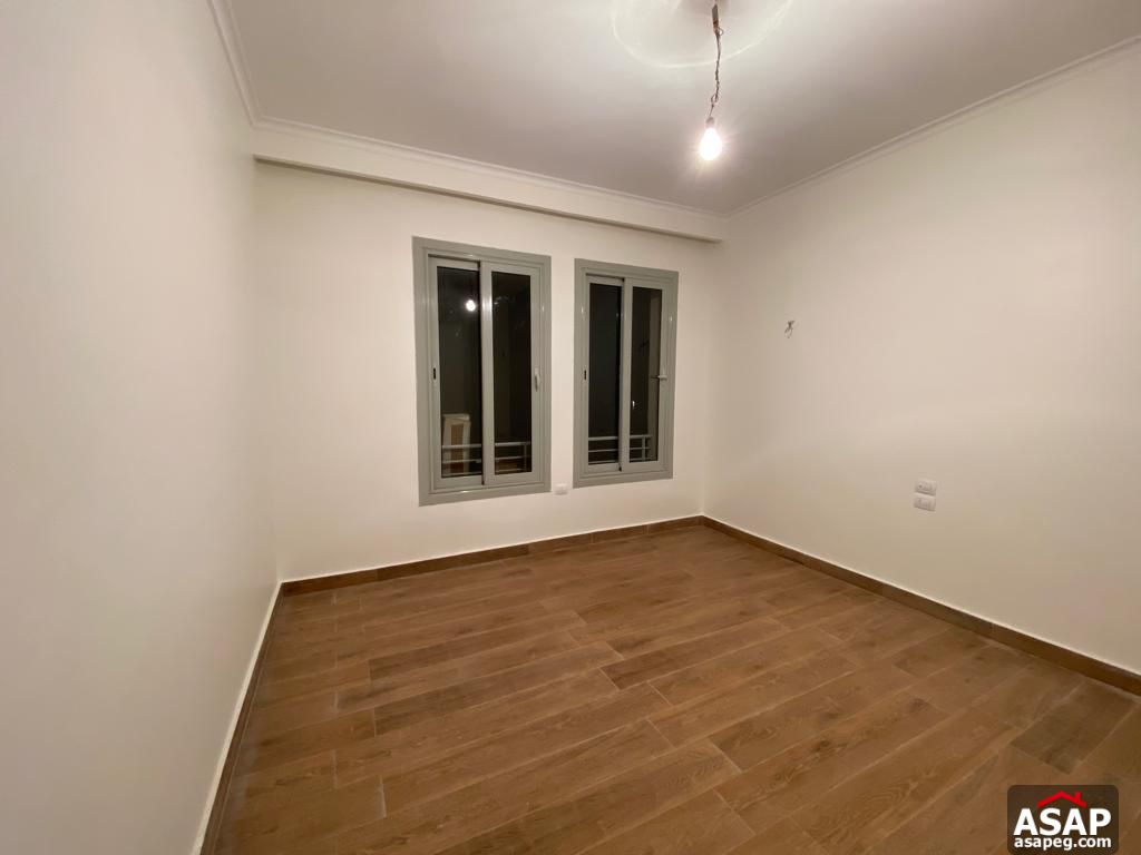 Apartment for Rent in Village Gate