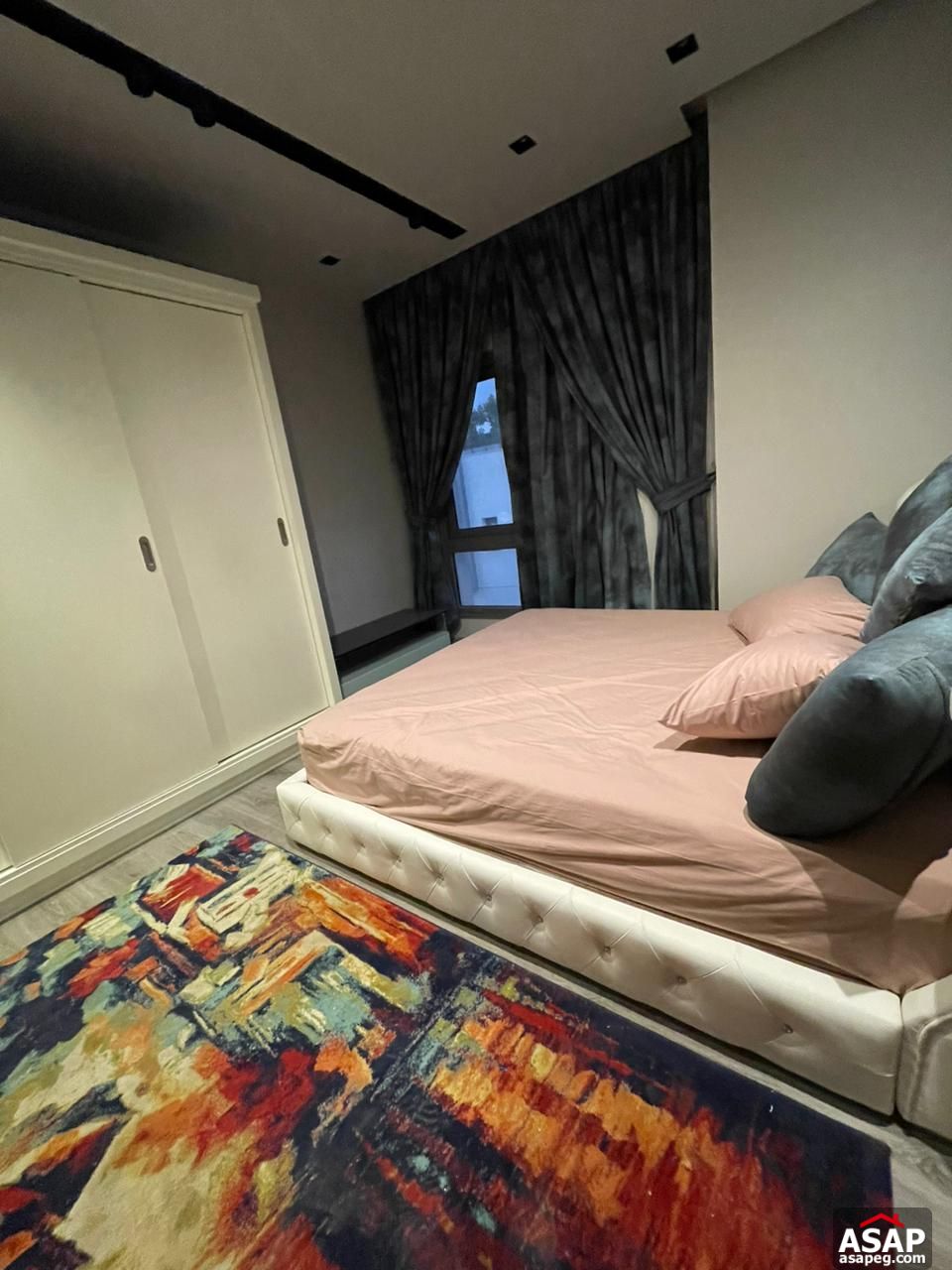 Furnished Apartment for Rent in Eastown Furnished Apartment for Rent in Eastown