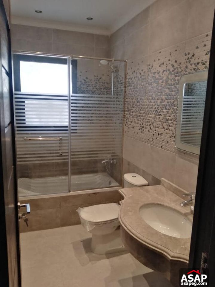 Apartment for Rent in Courtyard Compound Apartment for Rent in Courtyard Compound