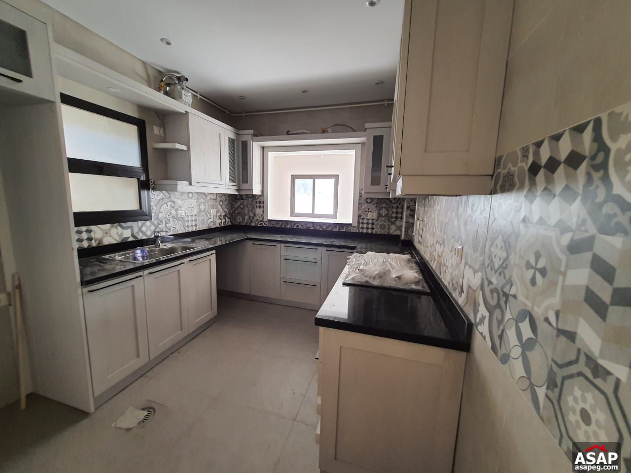 Apartment for Rent in Hyde Park Apartment for Rent in Hyde Park