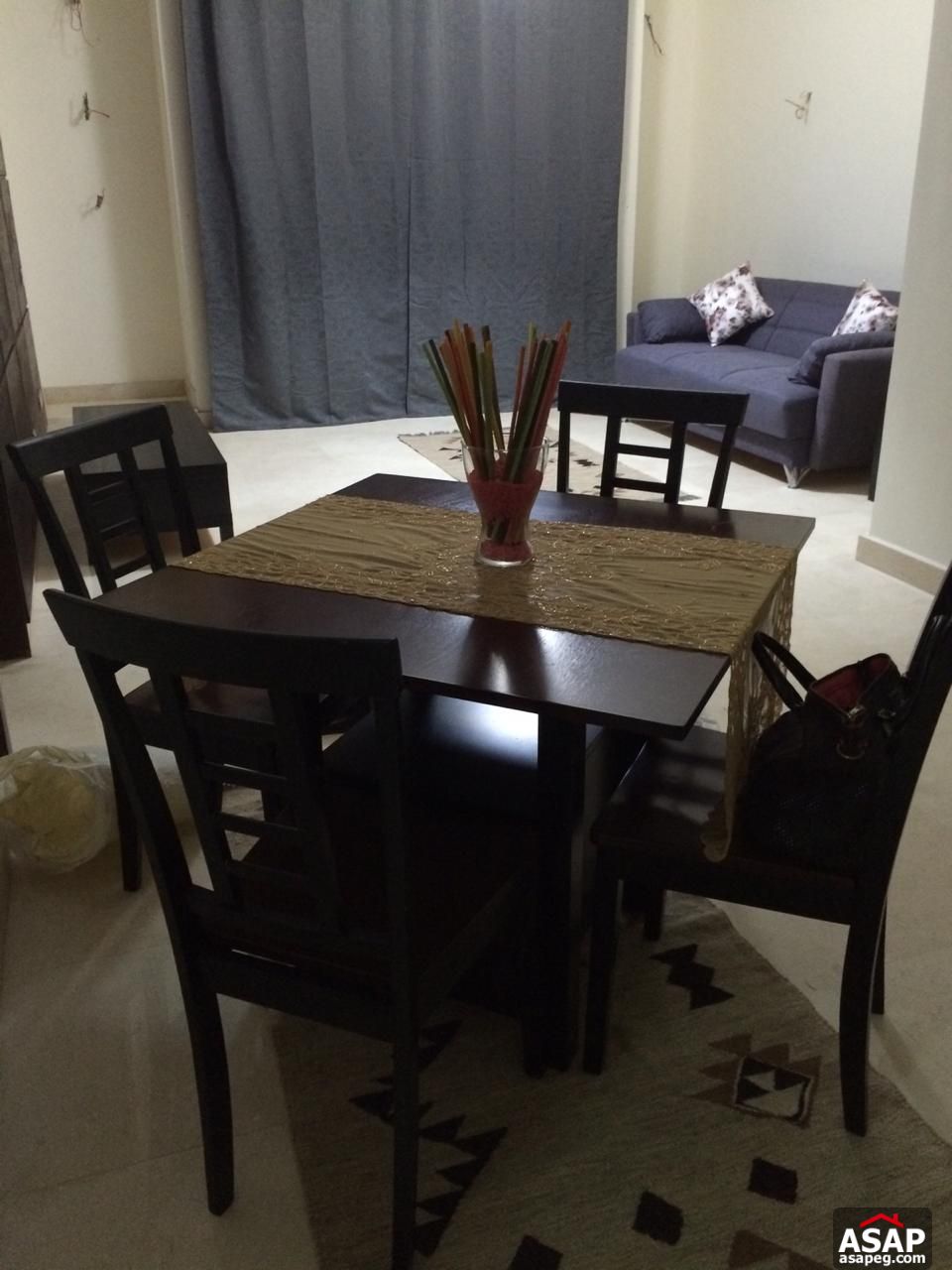 Studio with Garden for Rent in the Village